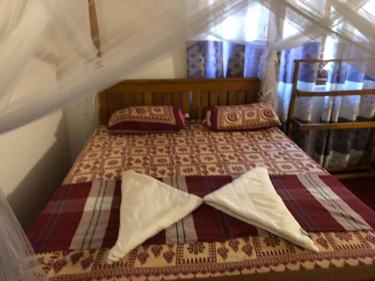 فندق Thusitha S Nest ديكويلاّ تين المظهر الخارجي الصورة