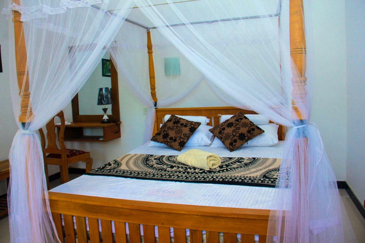 فندق Thusitha S Nest ديكويلاّ تين المظهر الخارجي الصورة